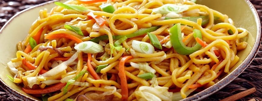 Veg Hakka Noodles Recipe | How to Make Chinese Hakka Noodles at Home